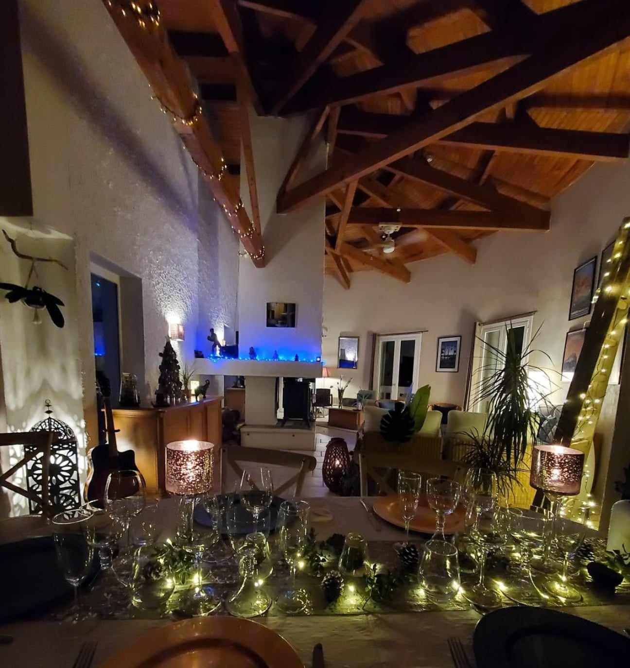 La Fontaine Au Loup Hotel Saint-Maurice-sur-Eygues Bagian luar foto