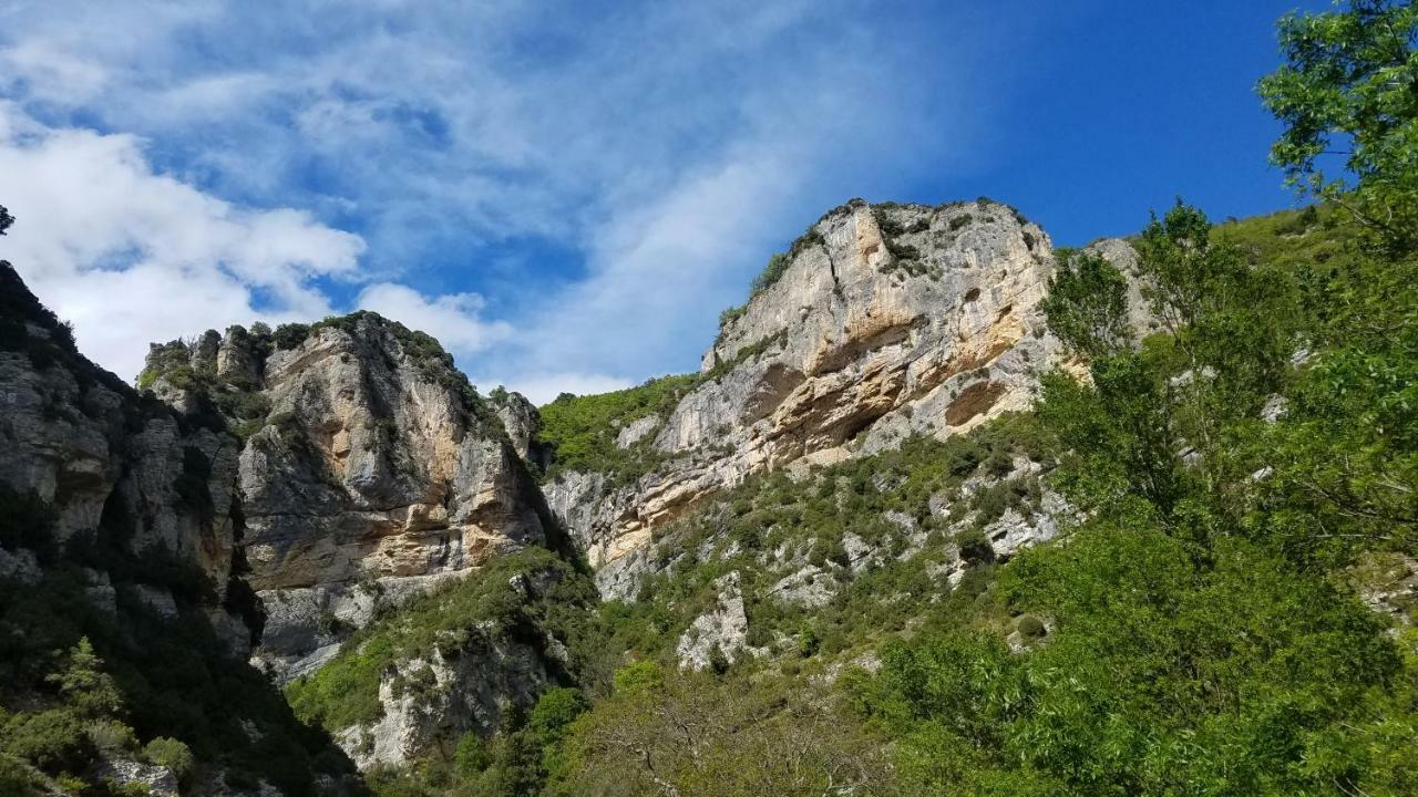 La Fontaine Au Loup Hotel Saint-Maurice-sur-Eygues Bagian luar foto